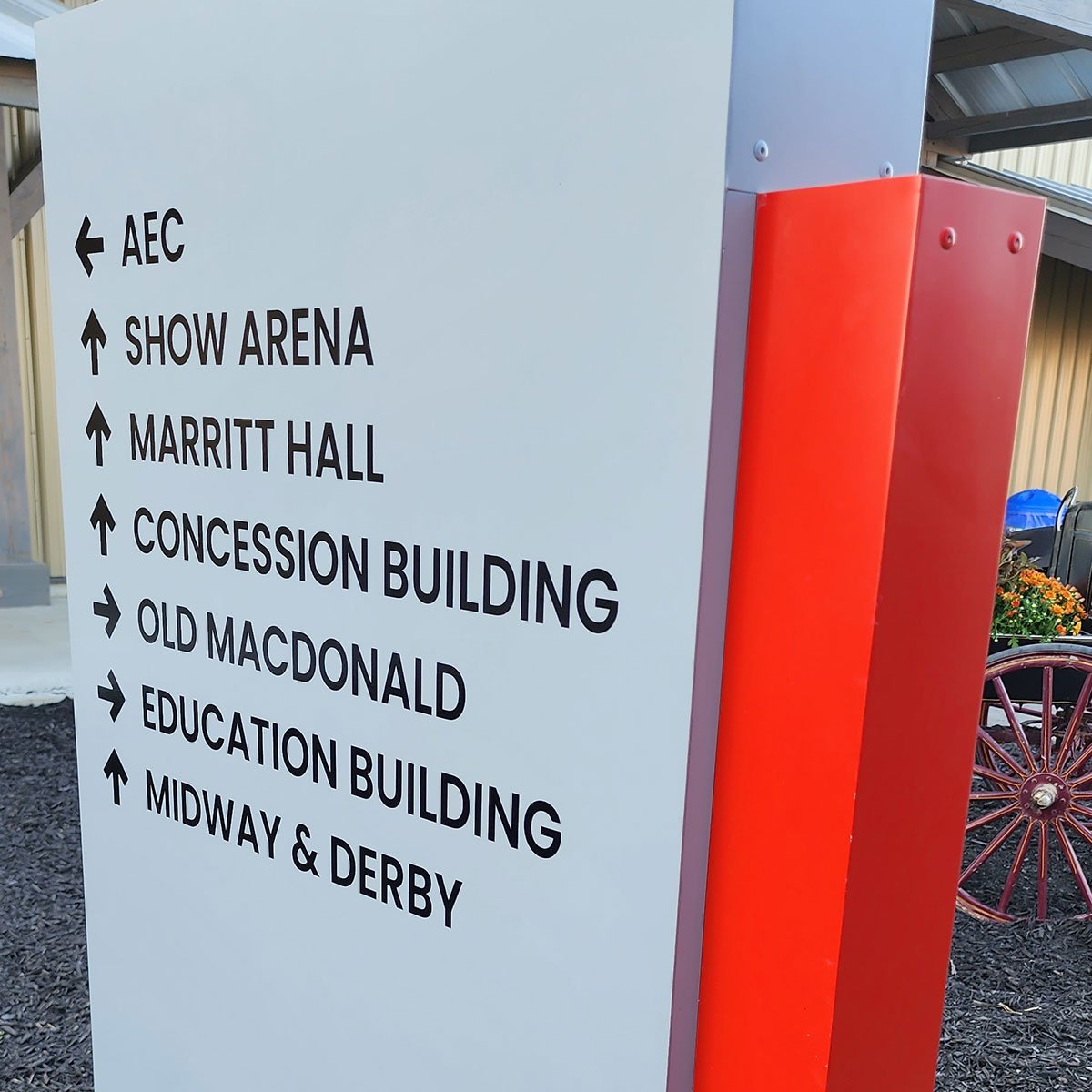 products-pylon-signs-gallery-img1