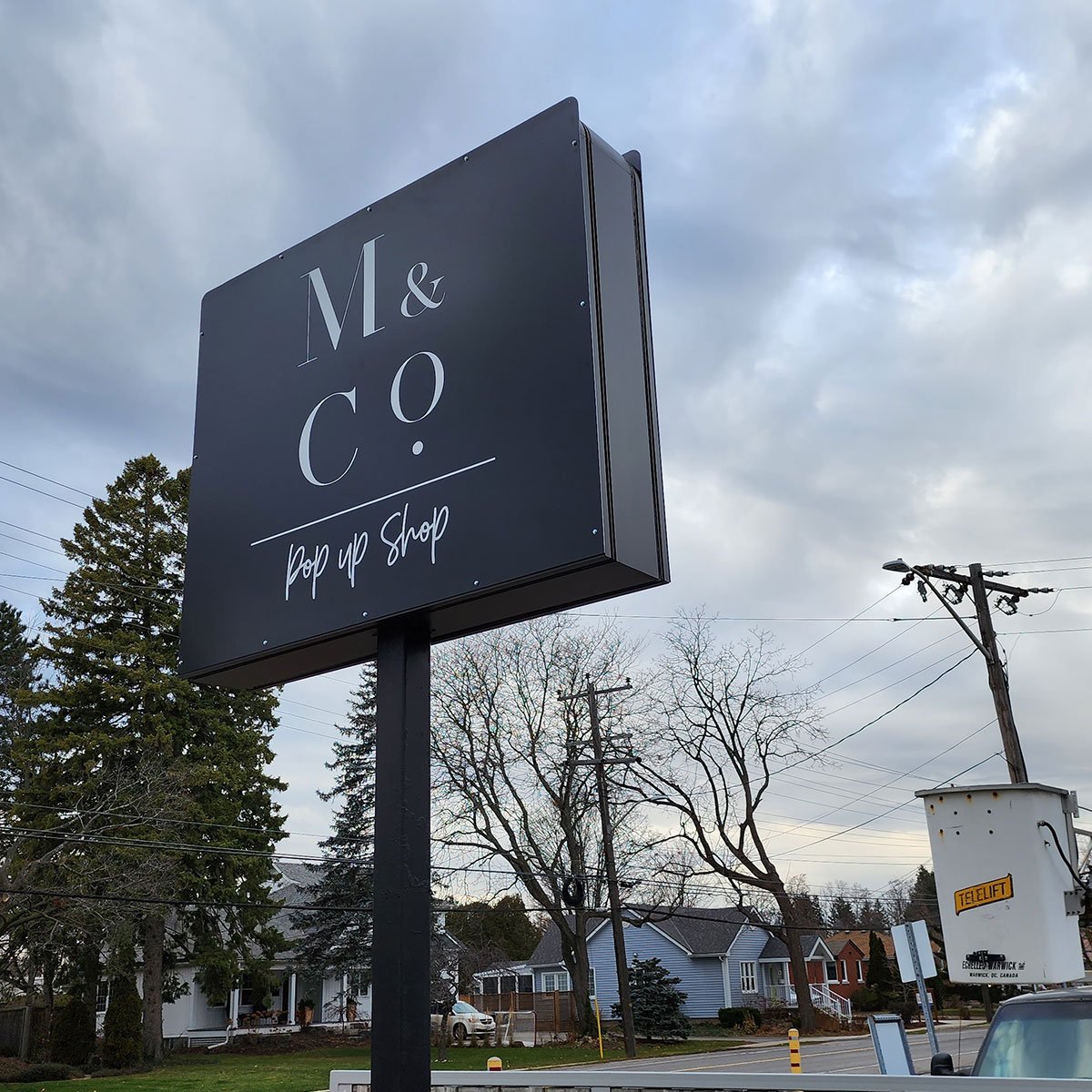 products-pylon-signs-gallery-img2