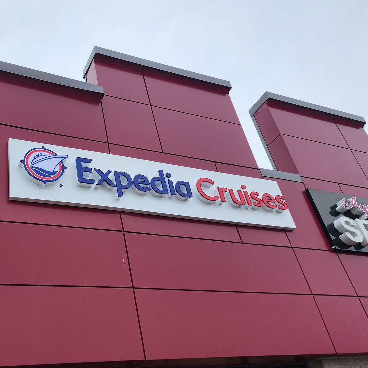 products-storefront-building-signs-gallery-img1